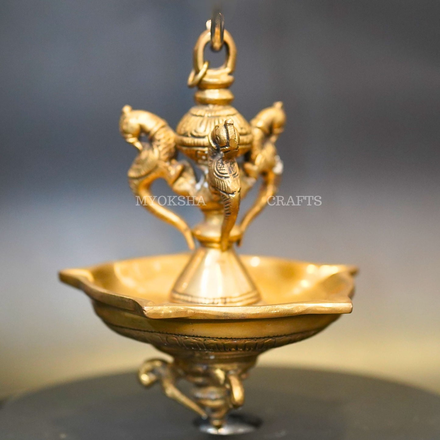https://cdn.shopify.com/s/files/1/1857/6931/products/1692691244823_hanging_diya_MC00334.png?v=1762395154