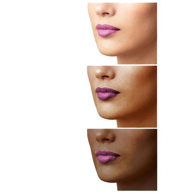 https://cdn.shopify.com/s/files/1/1857/6931/products/40139009-3_1-glamgals-matte-finish-kissproof-lipstick_2.jpg?v=1676353287