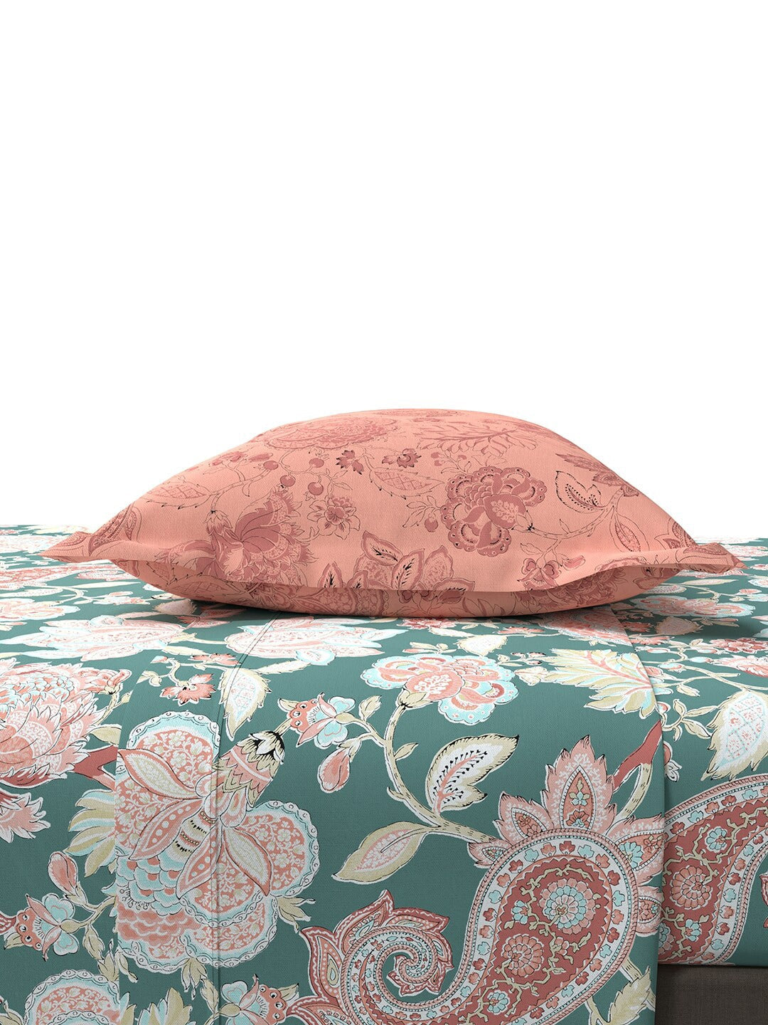 https://cdn.shopify.com/s/files/1/1857/6931/products/92193ca6-d94d-46b7-bbf7-222a4e5c77741684434714960TridentQueenBedsheetSet144TC100CottonBagh4.jpg?v=1703314936