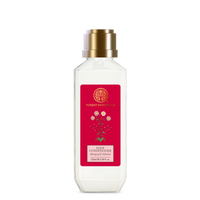 https://cdn.shopify.com/s/files/1/1857/6931/products/9742_hair_conditioner_bhringraj_shikakai_130m_fornt1.png?v=1646304201