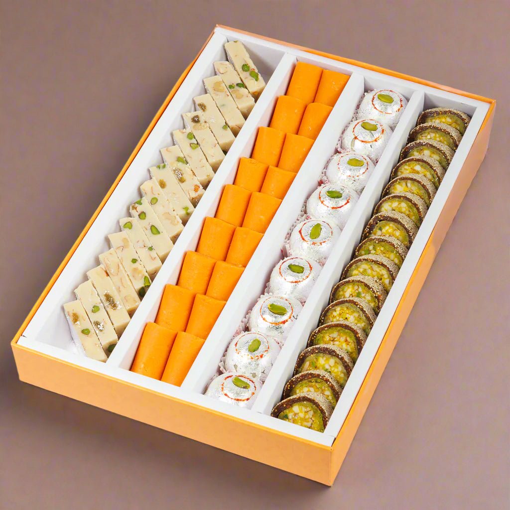 https://cdn.shopify.com/s/files/1/1857/6931/files/assorted-kaju-sangrah-4469819.jpg?v=1762168633