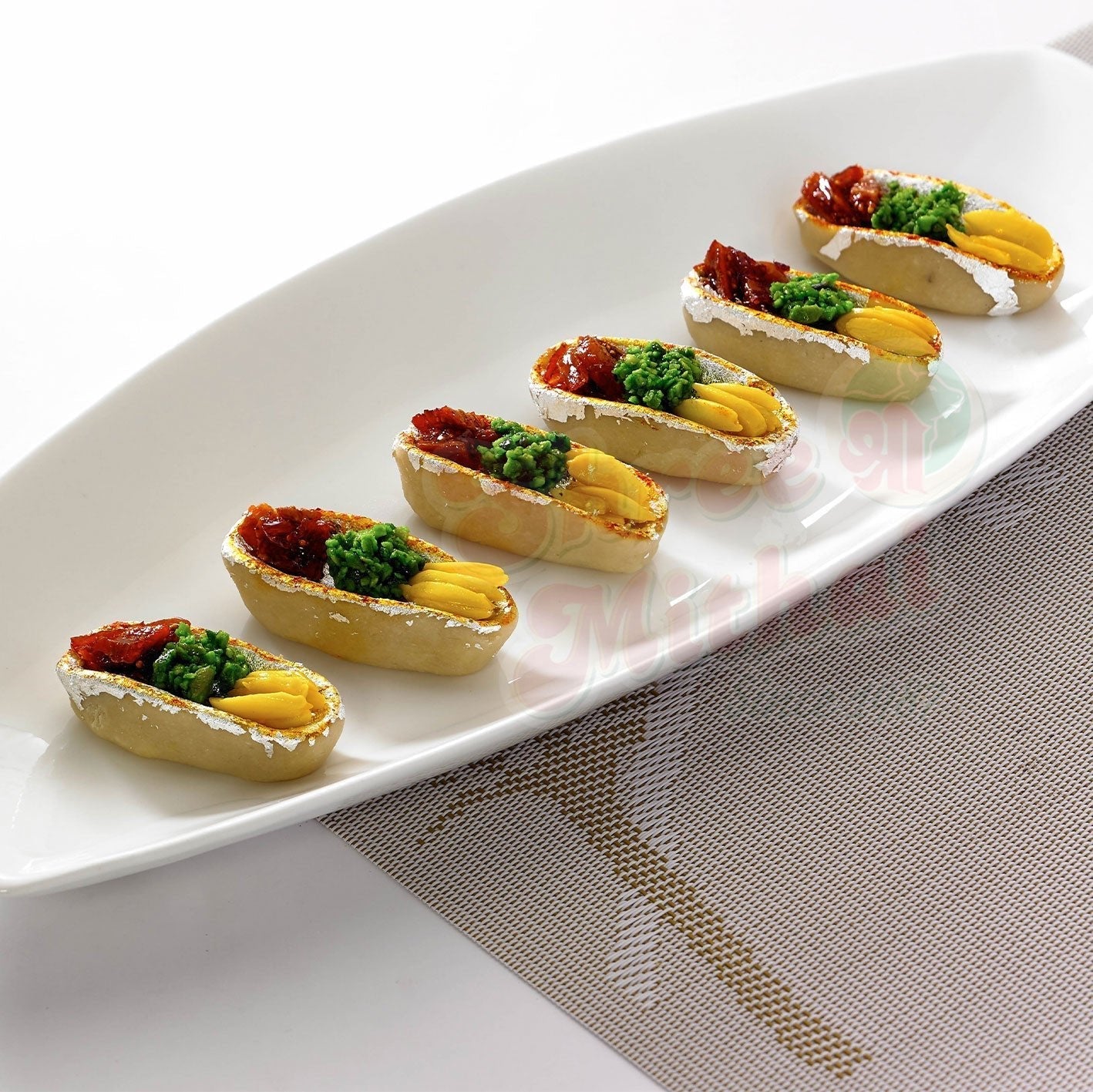 https://cdn.shopify.com/s/files/1/1857/6931/files/kaju-boat-705531.jpg?v=1762169397