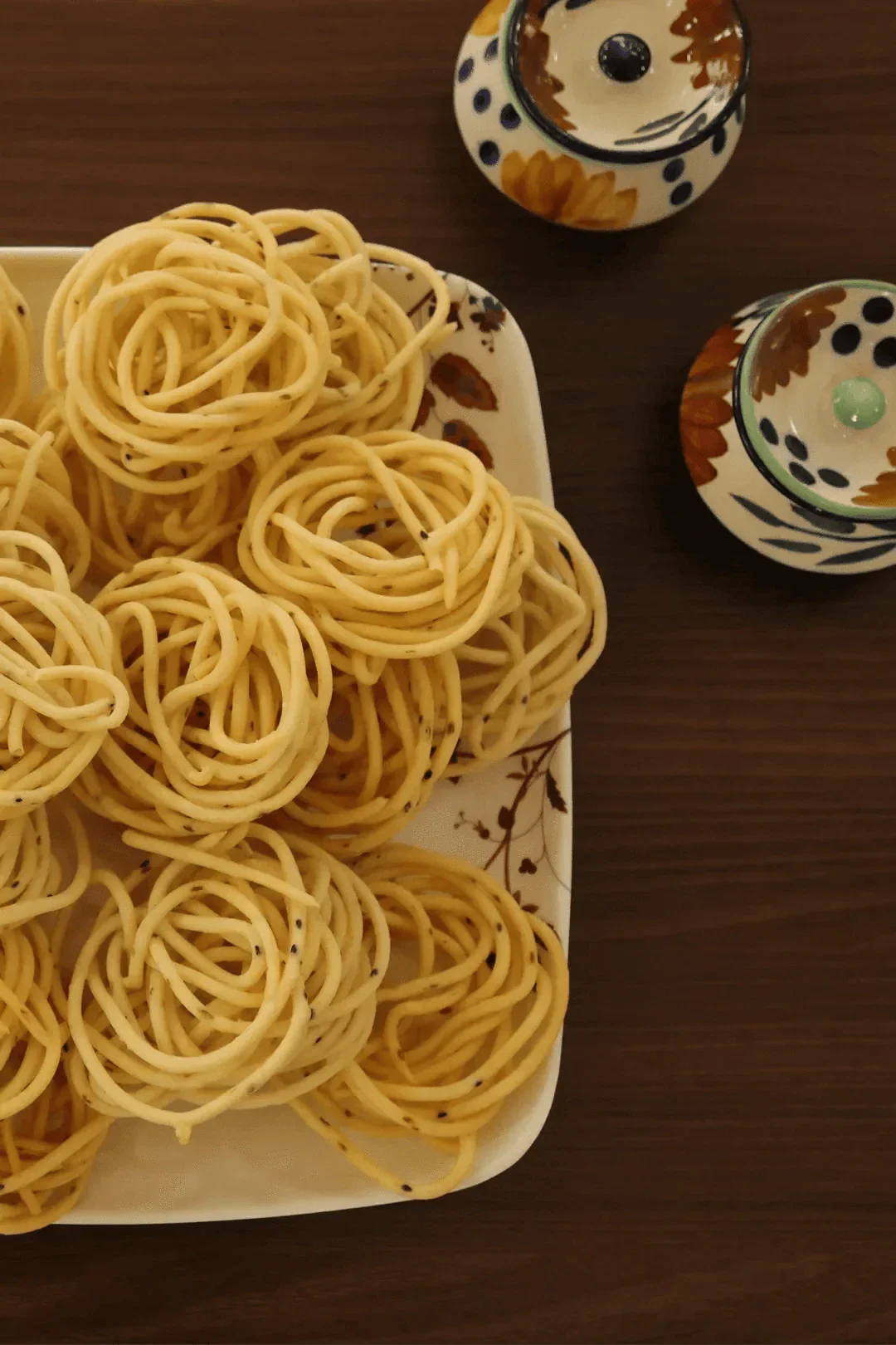 https://cdn.shopify.com/s/files/1/1857/6931/files/murukku.webp?v=1768913114