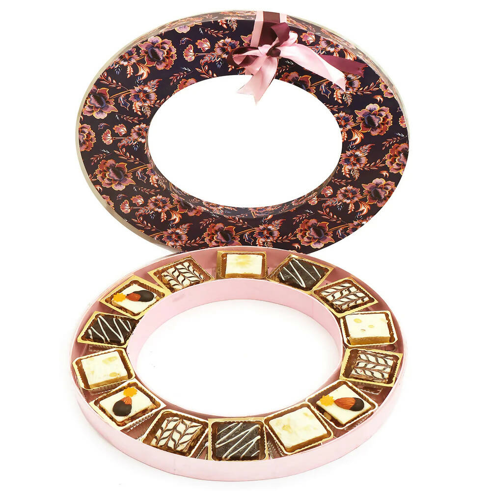 https://cdn.shopify.com/s/files/1/1857/6931/products/okKFbniSsd.jpg?v=1759348903