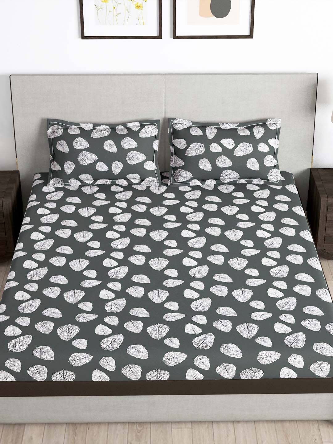 https://cdn.shopify.com/s/files/1/1857/6931/products/01W4AWhS3X.jpg?v=1703165740