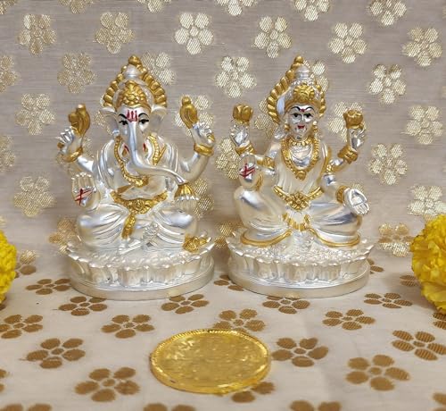 Image 5 of Gold Art India Oval Kamal Laxmi Ganesha Silver Matte Idol for Home with Golden Jewelry and Gold Plated Coin 3" Inch