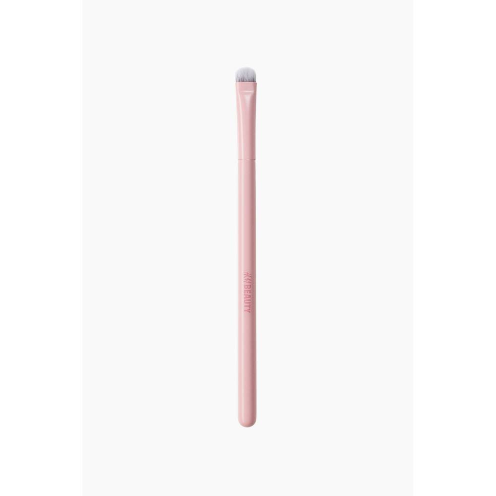 Image 1 of 1pcs for the product H&M Eyeshadow Smudging Brush
