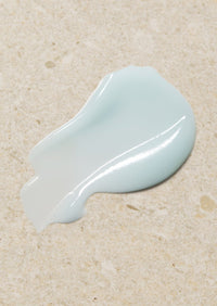 https://cdn.shopify.com/s/files/1/1857/6931/files/1026926_seaweed_gel_cream_50ml_swatches_inaehps393.jpg?v=1714473100
