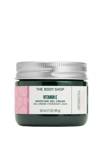 https://cdn.shopify.com/s/files/1/1857/6931/files/1026979_vitamin_e_gel_cream_50ml_brnz_nw_inaehps061.jpg?v=1714456966