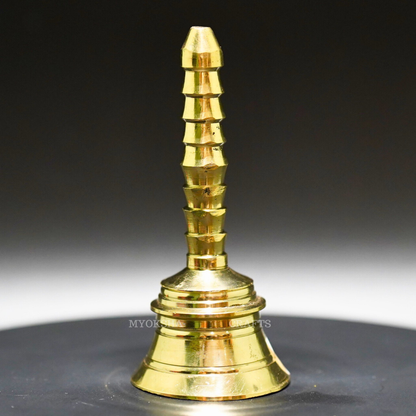 https://cdn.shopify.com/s/files/1/1857/6931/products/1689004973083_Brass_pooja_bell.png?v=1753183978