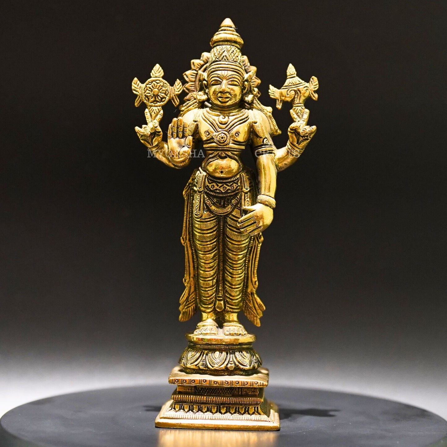 https://cdn.shopify.com/s/files/1/1857/6931/products/1689006367516_Venkatramana_MC00049_281_29.png?v=1762390647