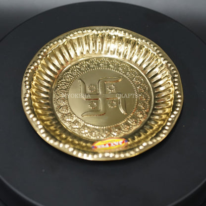 https://cdn.shopify.com/s/files/1/1857/6931/products/1689243215213_swastik_aarthi_plate_MC00107.png?v=1697290880