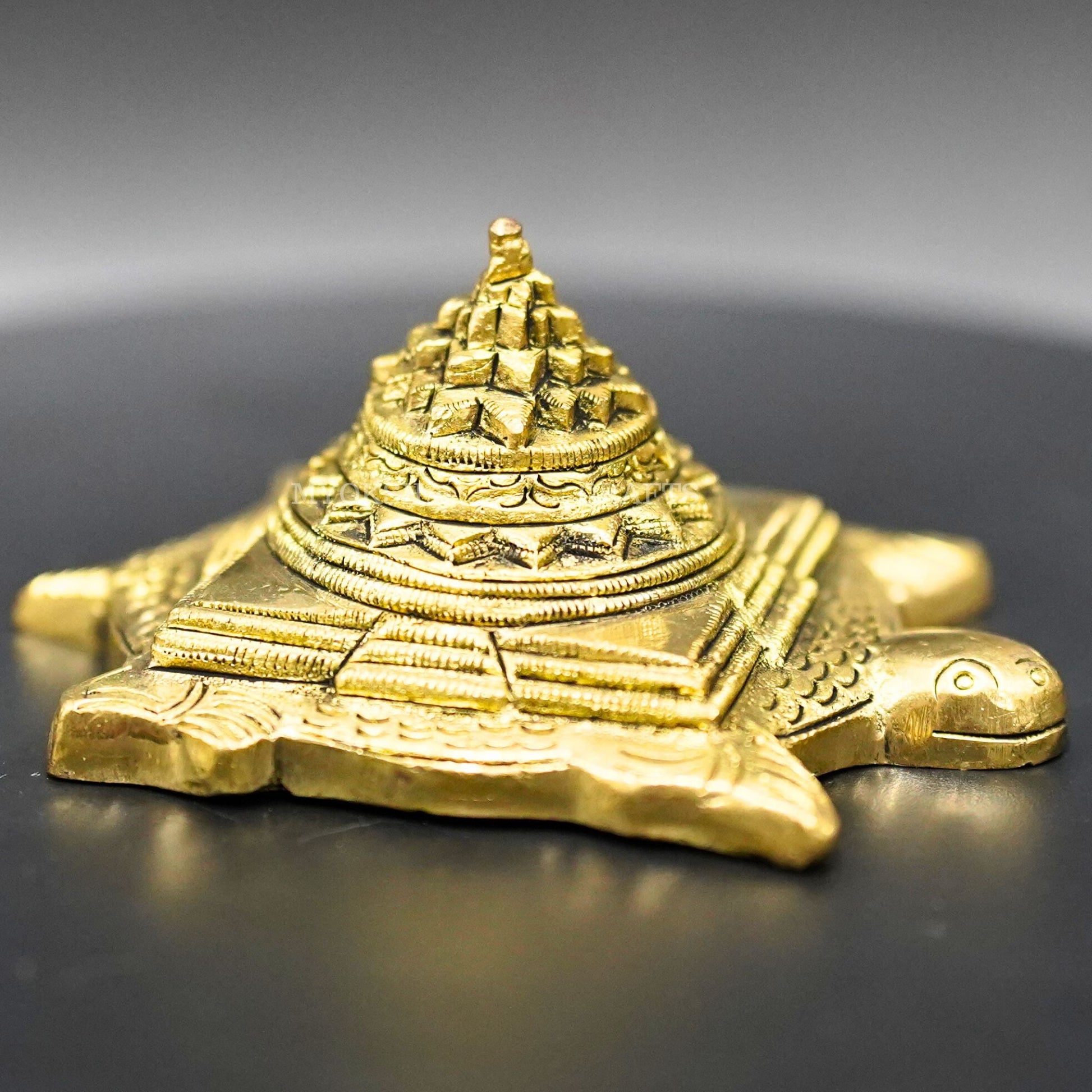 https://cdn.shopify.com/s/files/1/1857/6931/products/1689330089684_sri_yantra_MC00136_282_29.png?v=1762391403