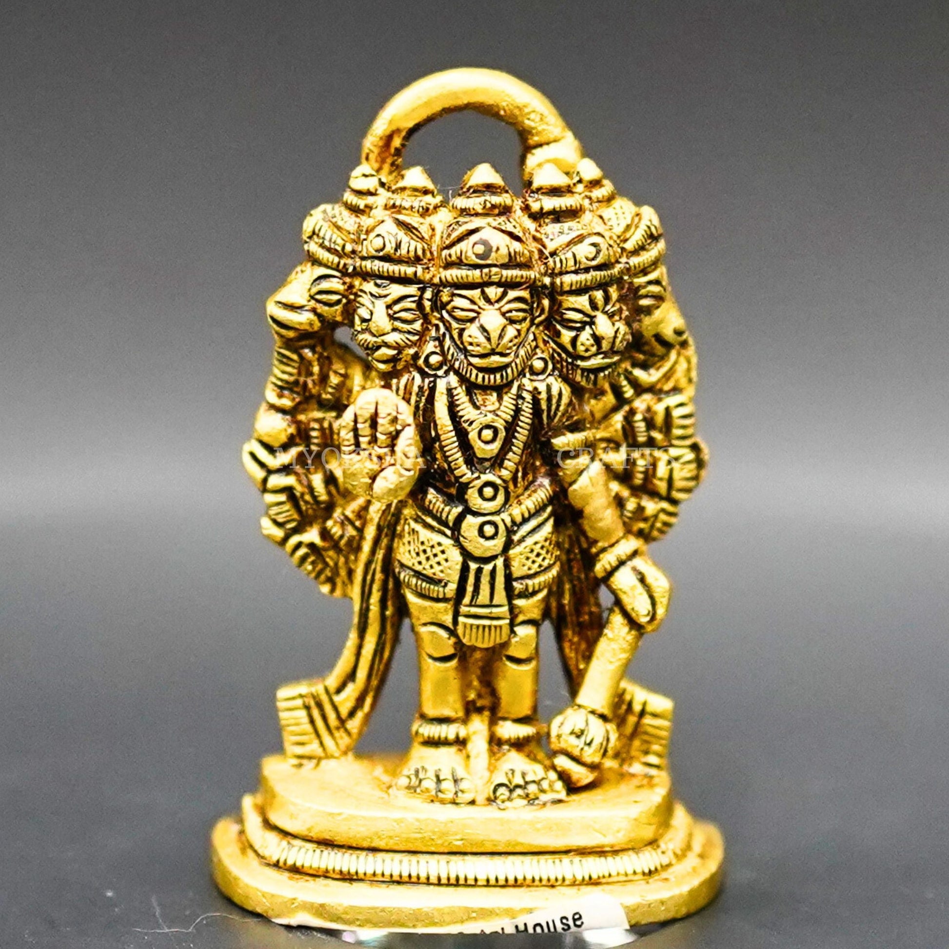https://cdn.shopify.com/s/files/1/1857/6931/products/1689745945335_panchamuki_hanuman_standing_MC00199_281_29.png?v=1697292365