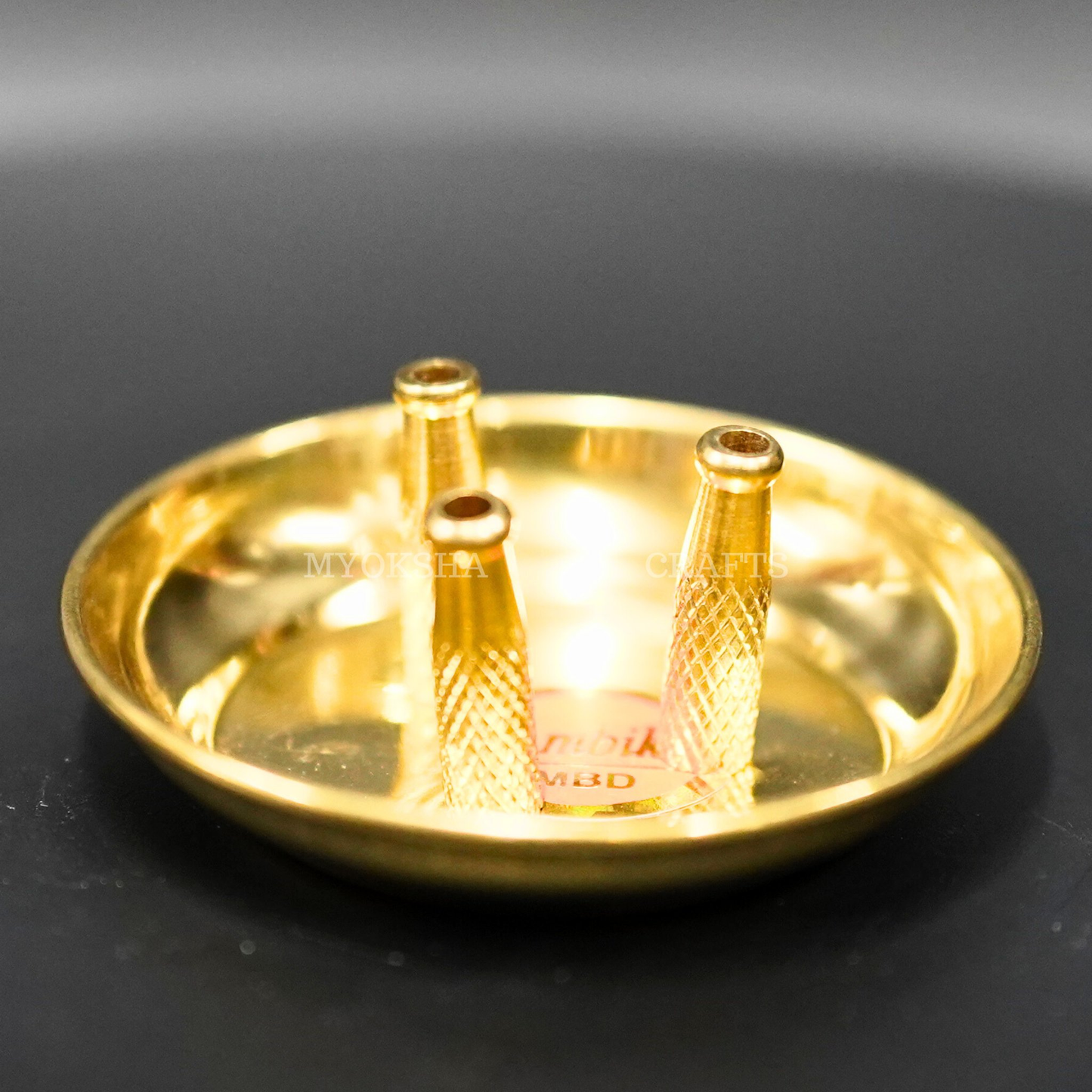 https://cdn.shopify.com/s/files/1/1857/6931/products/1689943042898_agardan_plate_MC00175.png?v=1753183061