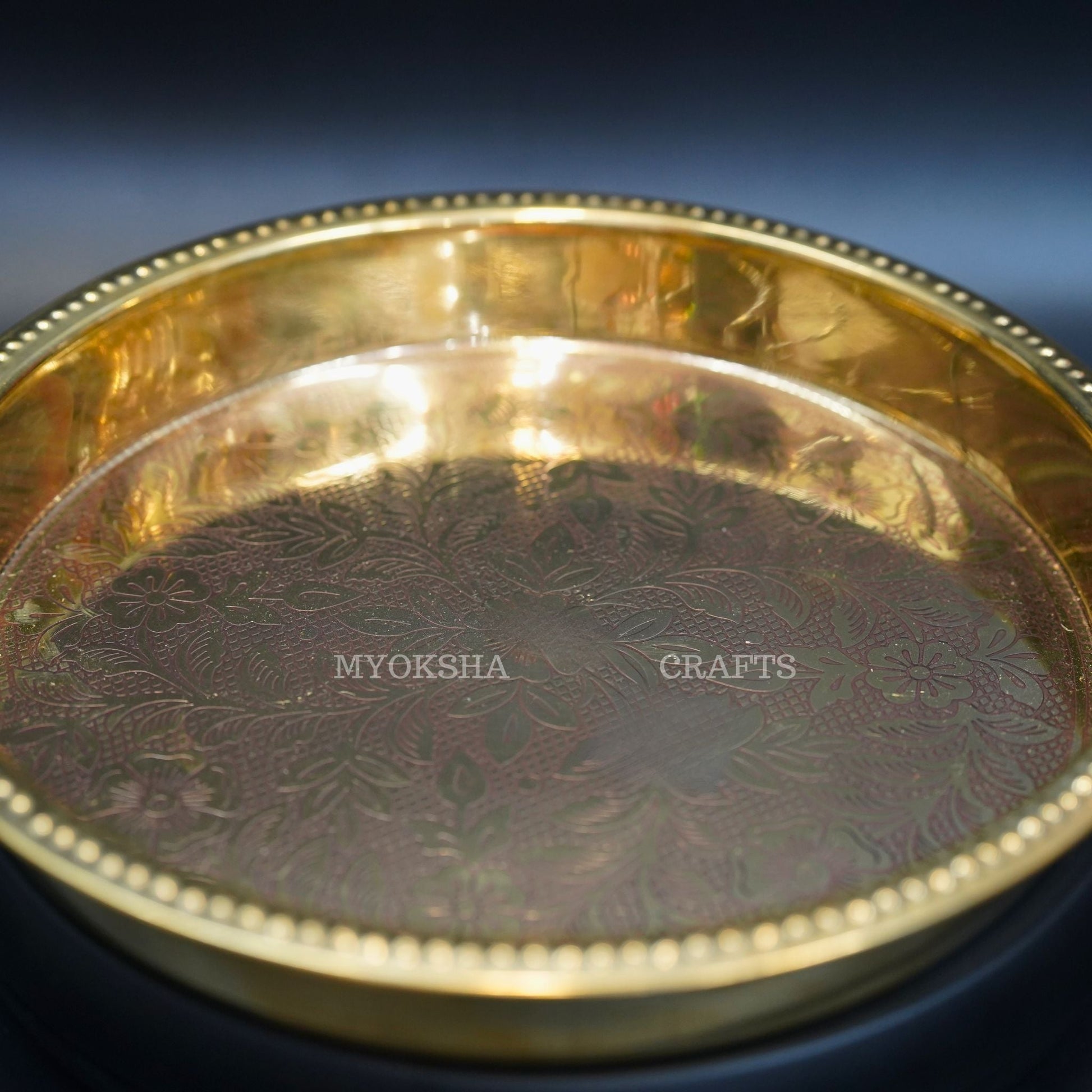 https://cdn.shopify.com/s/files/1/1857/6931/products/1690448795649_brass_jaipur_thali_MC00244.jpg?v=1762392214