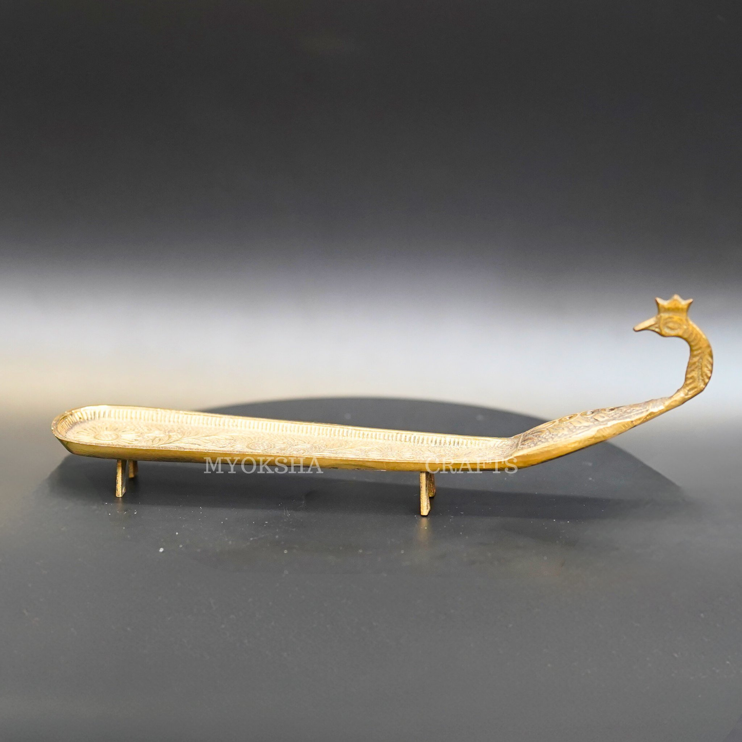 https://cdn.shopify.com/s/files/1/1857/6931/products/1690452949954_peacock_agardan_MC00247_282_29.png?v=1753182858