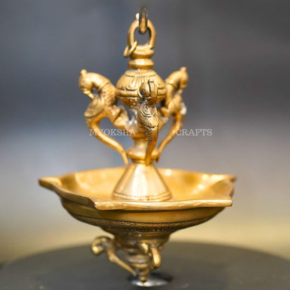 https://cdn.shopify.com/s/files/1/1857/6931/products/1692691244823_hanging_diya_MC00334.png?v=1762395154