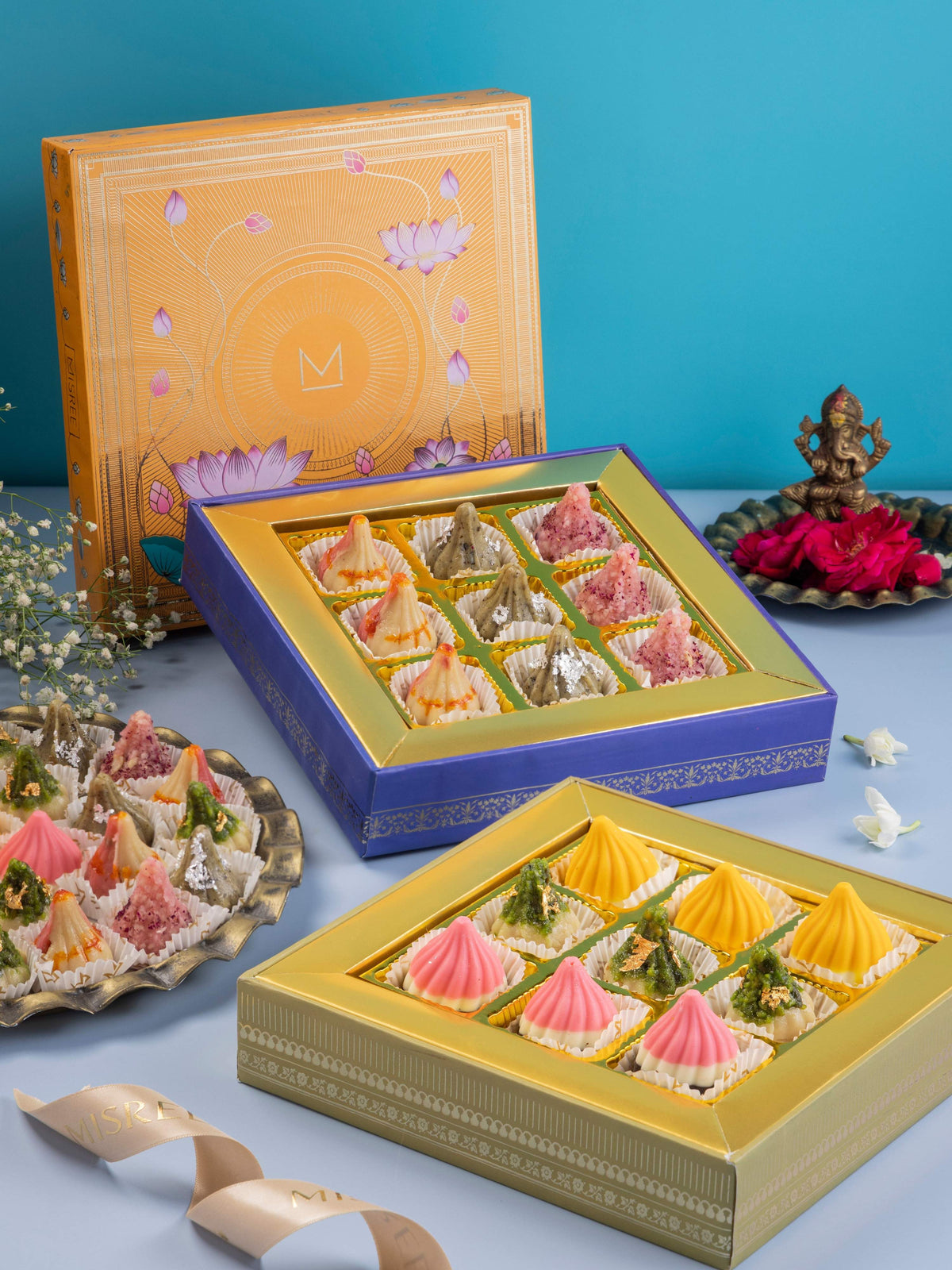 Image 1 of Misree Modak Box of 9 (Green & Orange)