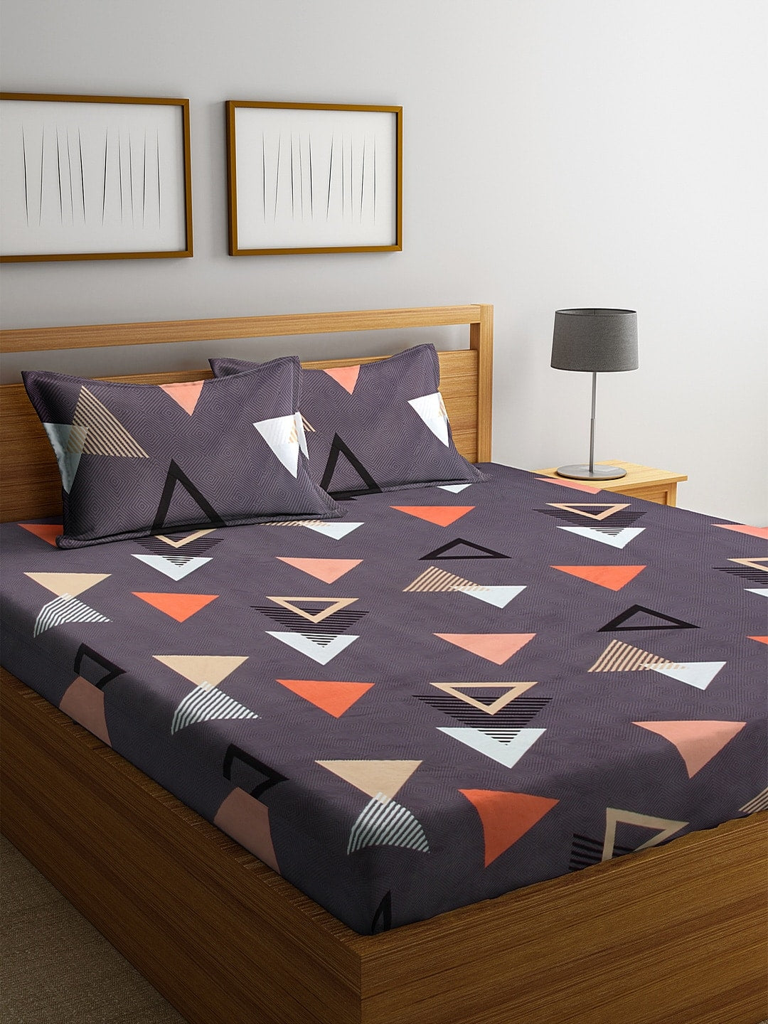 https://cdn.shopify.com/s/files/1/1857/6931/products/1f0068aa-ab48-40ad-b510-c08fa21396cc1636714098568KLOTTHEPurpleGeometric210TCCotton1KingBedsheetwith2PillowCov1.jpg?v=1703164086