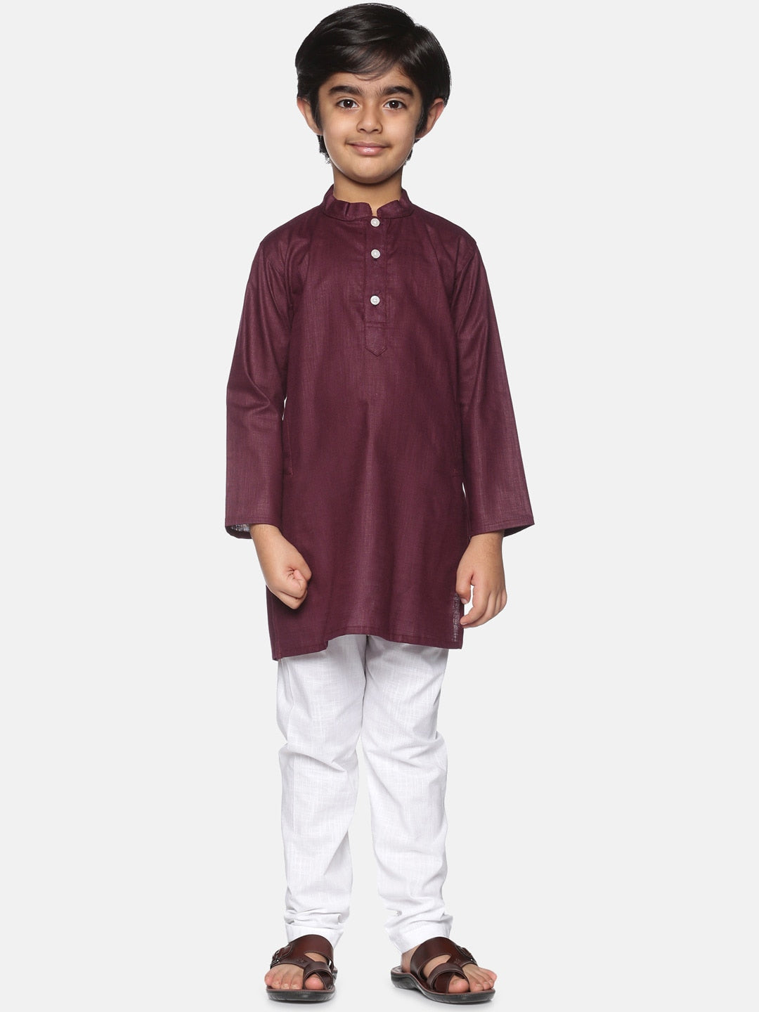https://cdn.shopify.com/s/files/1/1857/6931/products/22c36709-cfa4-4c8e-8b00-bf895ab242ed1639715846858SethukrishnaBoysMaroonAngrakhaPureCottonKurtawithPyjamas1.jpg?v=1661575417