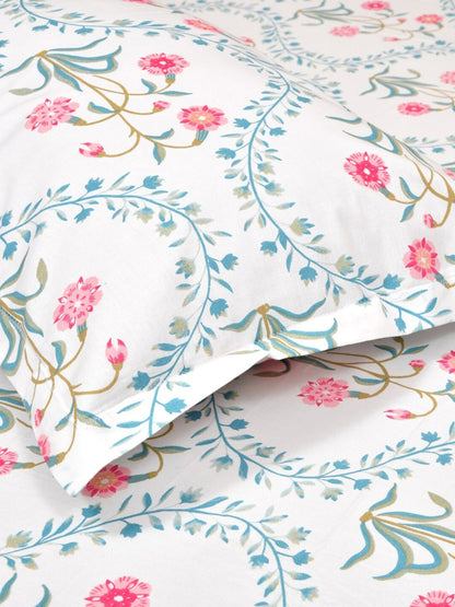 https://cdn.shopify.com/s/files/1/1857/6931/products/244b60ca-18ab-473f-839c-54b4dc4a22f01680723347538Bedsheets3.jpg?v=1703164082