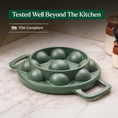 Image 7 of Ember Cookware Pre-Seasoned Cast Iron Appe Pan 20 cm with Glass Lid