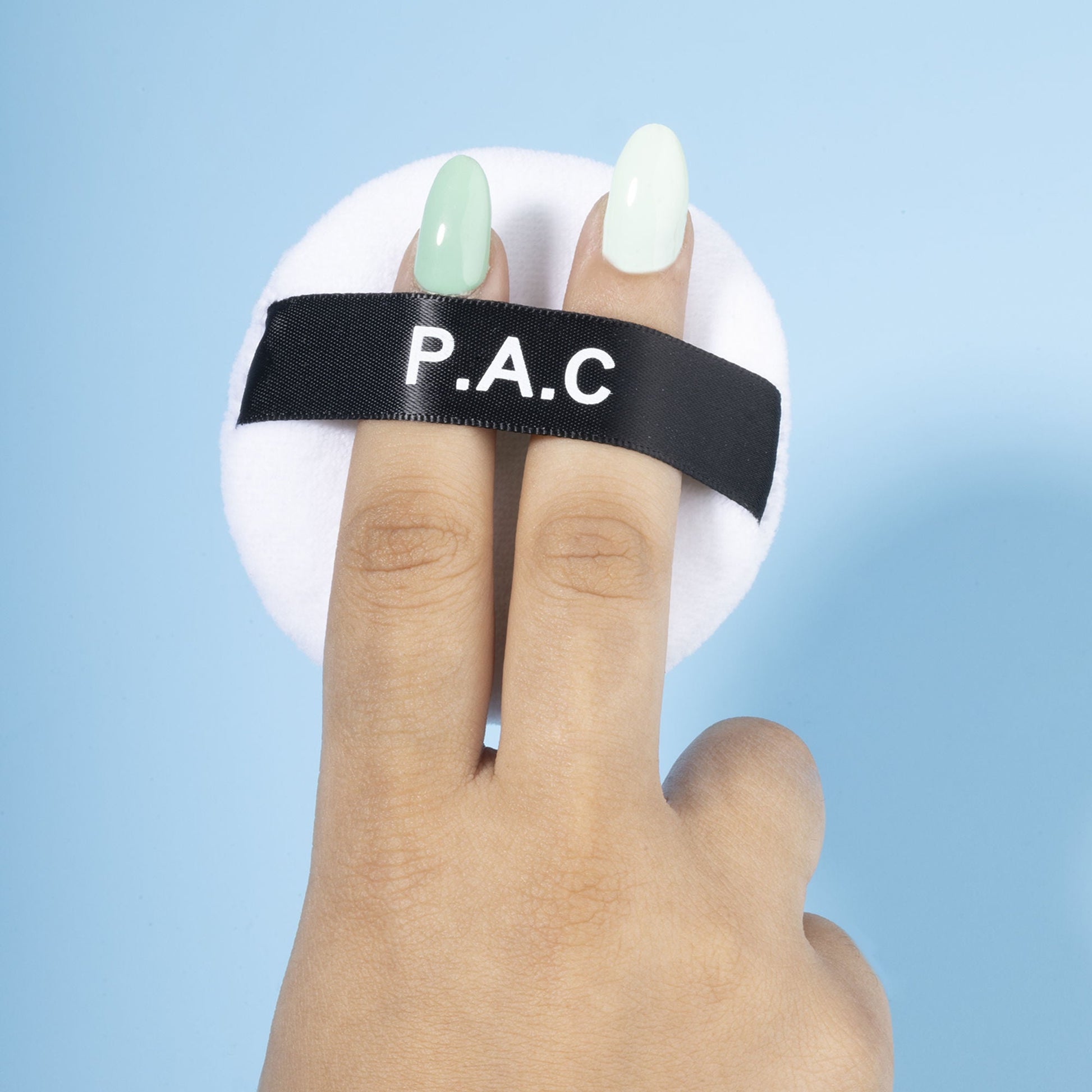 https://cdn.shopify.com/s/files/1/1857/6931/files/26425a1NYPAC00000418_3.jpg?v=1768388495