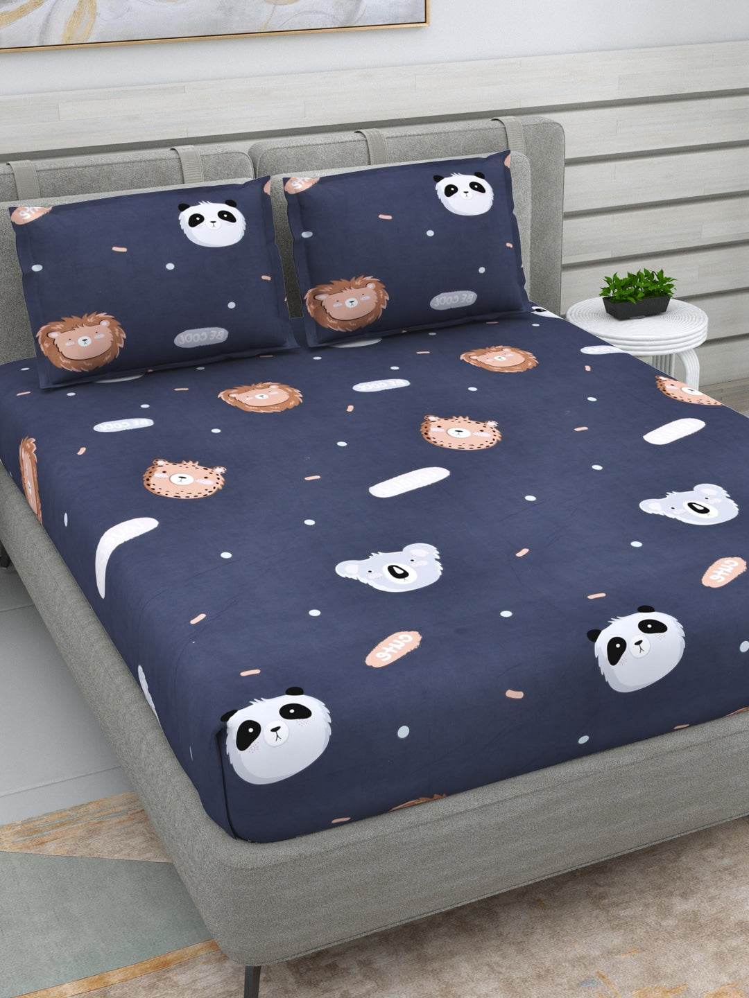 https://cdn.shopify.com/s/files/1/1857/6931/products/342a75e5-66a5-48e4-b0fc-92c6b05d05a81695458694830-DREAM-WEAVERZ-Navy-Blue--White-Conversational-Glazed-Cotton--1.jpg?v=1762418527