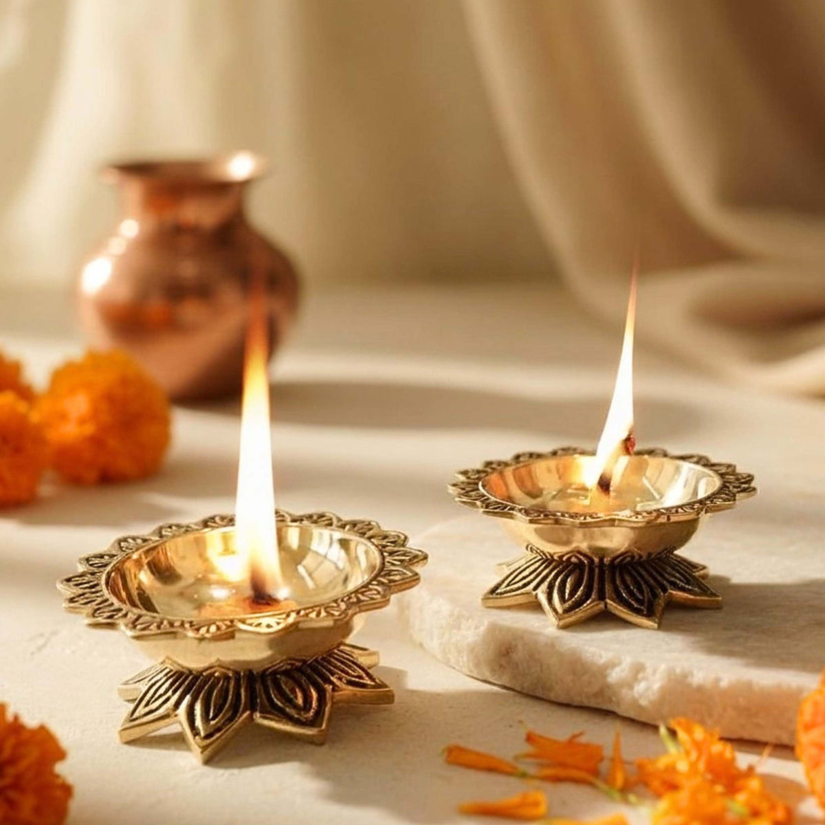 Image 3 of Behoma Padma Diya Set