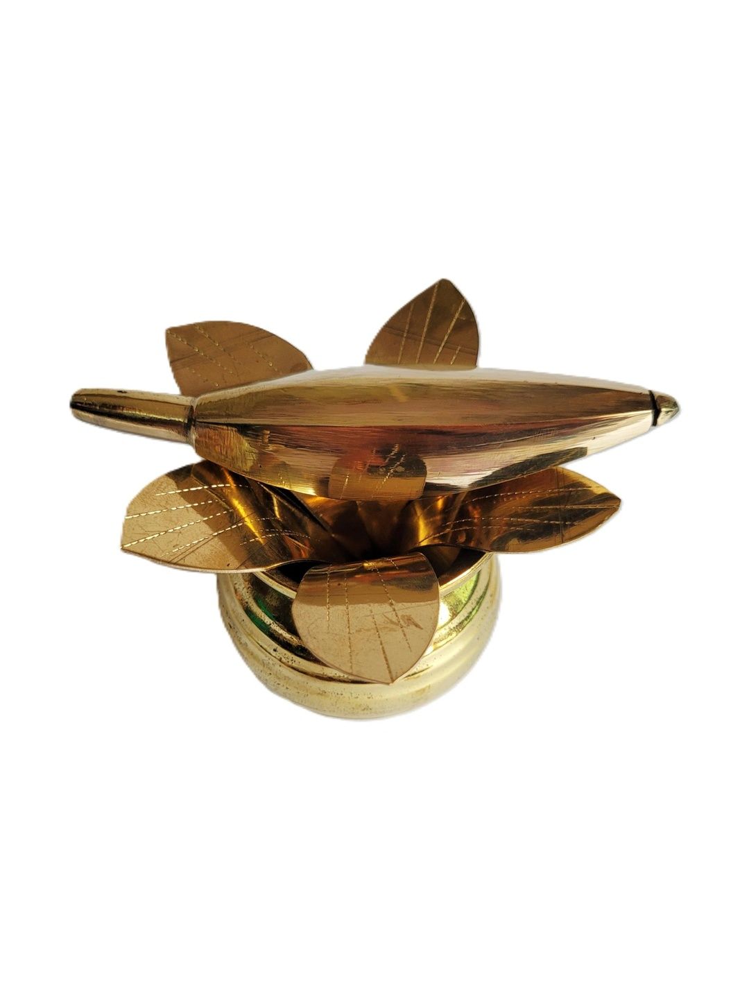 Image 7 of HATEKHORI 3 Pieces Brass Kalash with Banana & Aam Pata