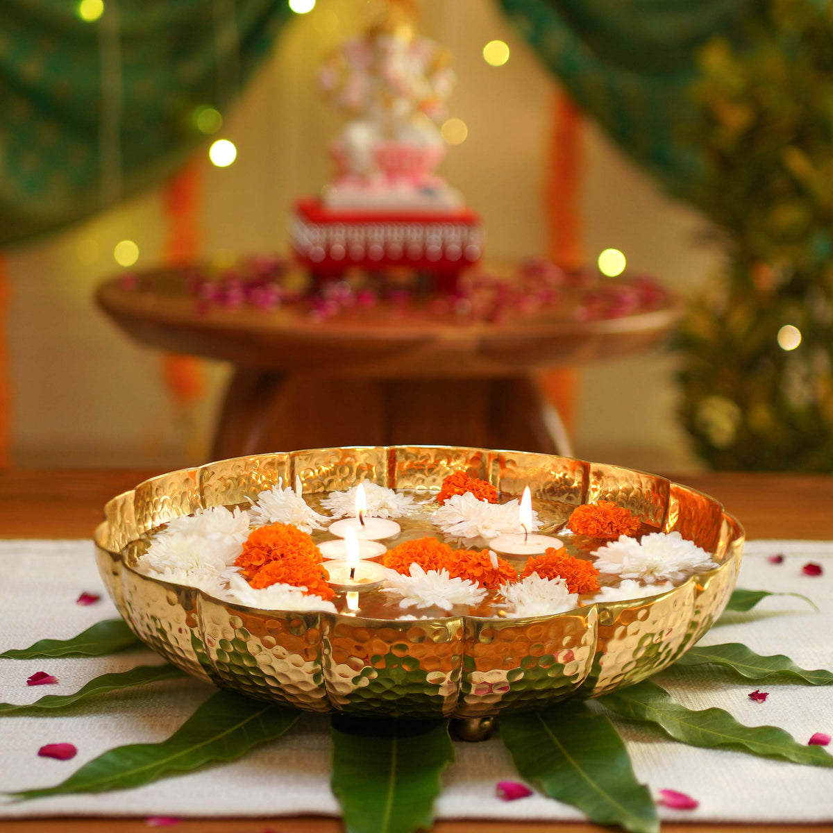 Image 5 of Behoma Mogra Urli – Large