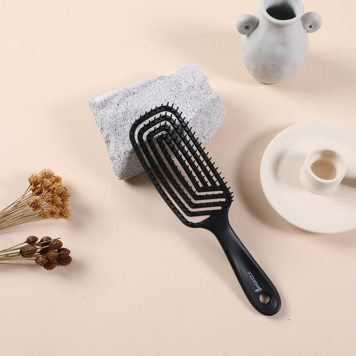Image 4 of MiDazzle Hair Brush (Black 3D) MIHB0015
