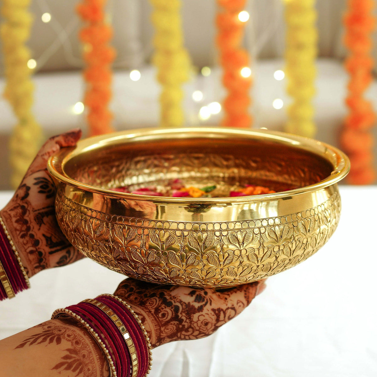 Image 3 of Behoma Anandi Urli – Large