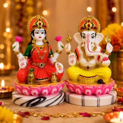 Image 2 of 4 inch Circular Base for the product UNOVATE Laxmi Ganesh Idol Pair