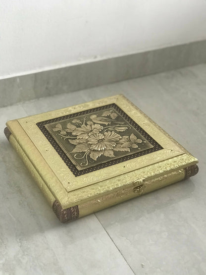 Image 6 of SK Mithaii | Assorted Hibiscus Flower Design Dry Fruit Gift Box |Almonds |Apricots |Walnuts | Cashews |Figs | Black Resins