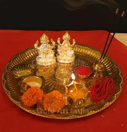 Image 6 of Gold Art India Oval Kamal Laxmi Ganesha Silver Matte Idol for Home with Golden Jewelry and Gold Plated Coin 3" Inch