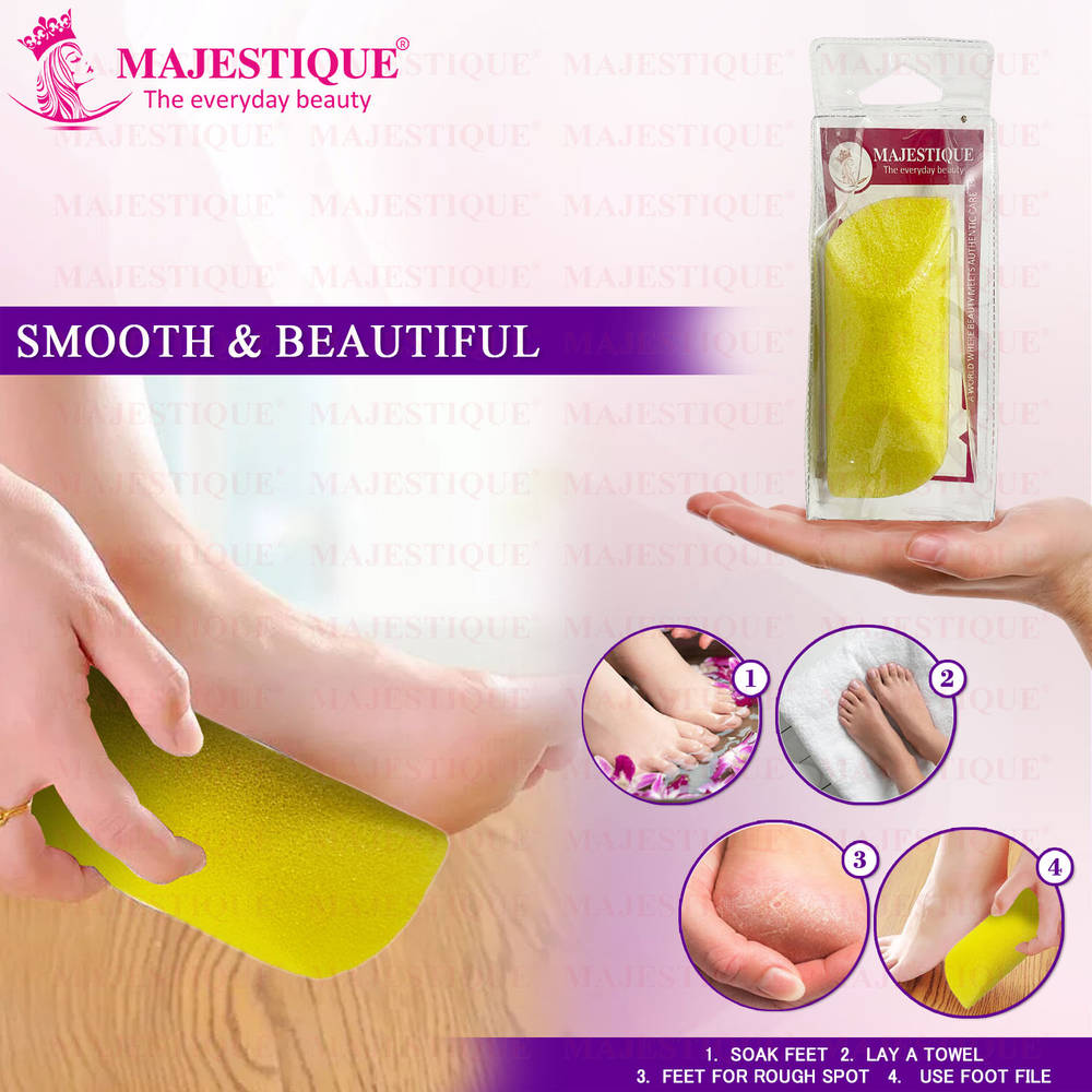 Image 3 of Majestique Moisturizing Body Wash & Sponge