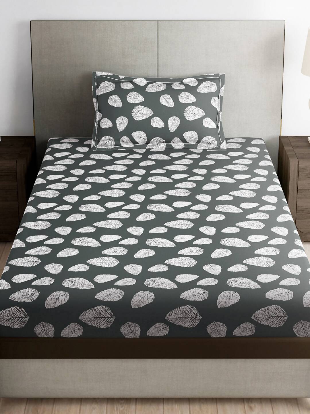 https://cdn.shopify.com/s/files/1/1857/6931/products/62xtjQY3gT.jpg?v=1703220653