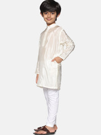 https://cdn.shopify.com/s/files/1/1857/6931/products/6443aa31-5fc2-4a85-a08a-524dc2de05331639988017768SethukrishnaBoysCream-ColouredEmpireKurtawithPyjamas4.jpg?v=1661581988