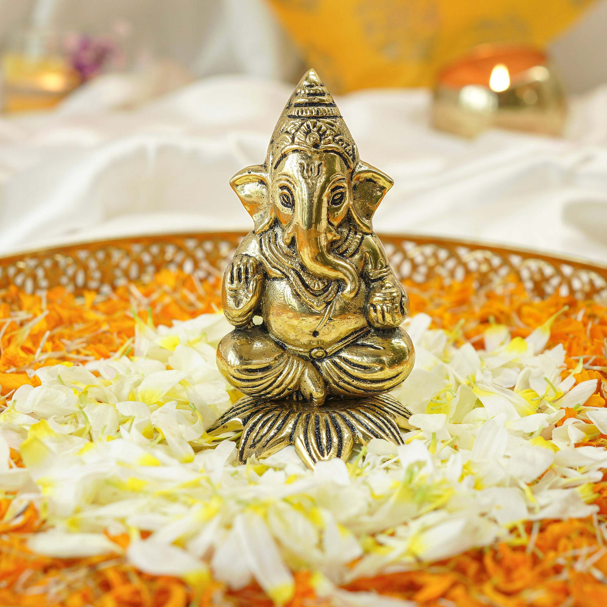 Image 2 of Behoma Ganesha Idol