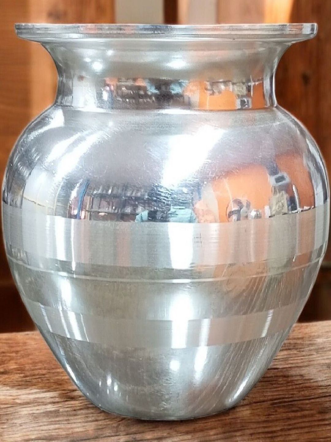 Image 1 of Silver / Onesize for the product Sigaram Textured House Warming Pooja Kalash