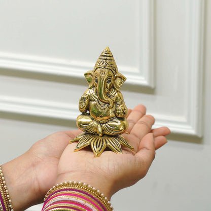 Image 4 of Behoma Ganesha Idol