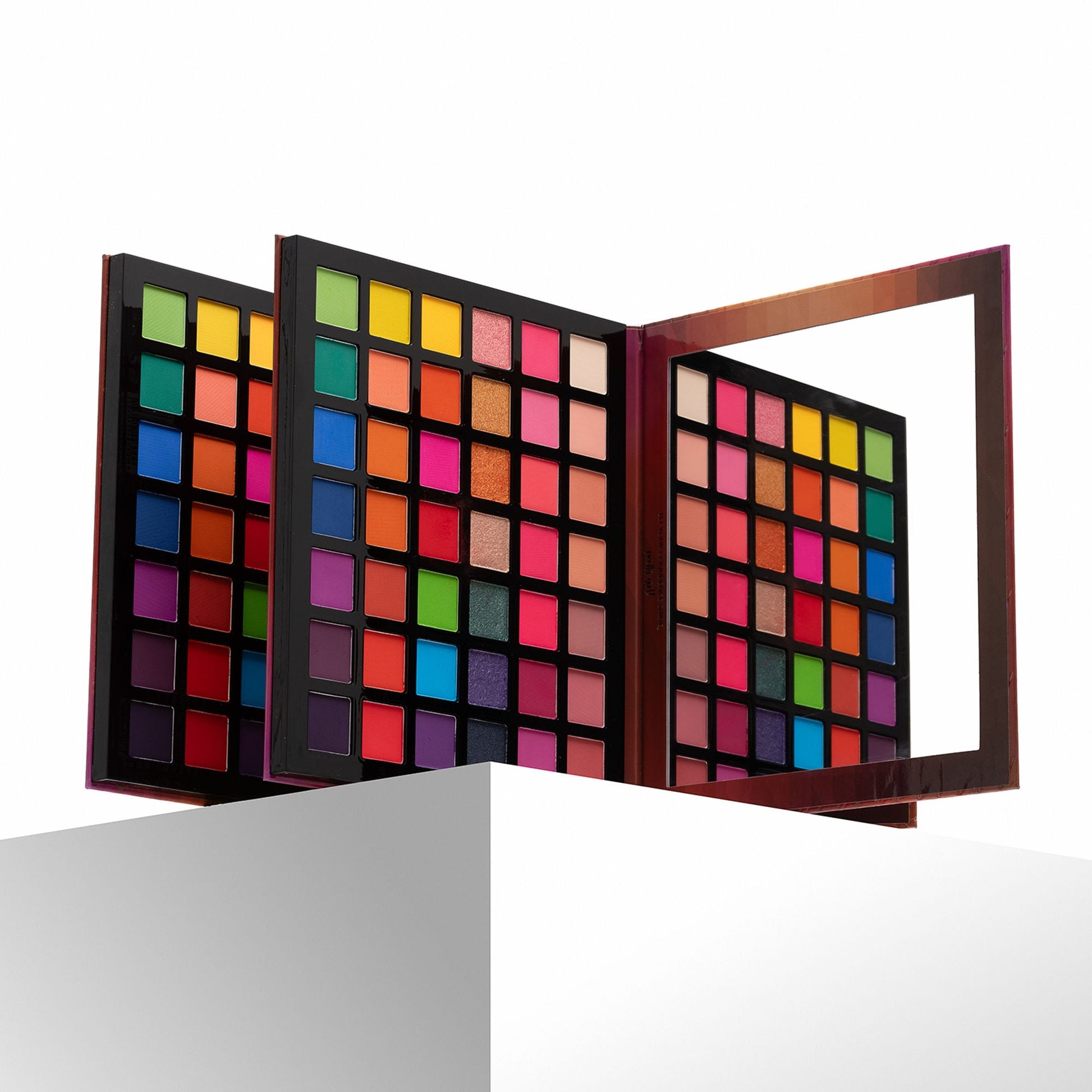 https://cdn.shopify.com/s/files/1/1857/6931/files/73f7cb9PACXX00000796_4.jpg?v=1768388232