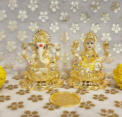 Image 5 of Gold Art India Laxmi Ganesh Gold Plated Off White Terracotta Idol for Home With Coin (2.8 Inch)
