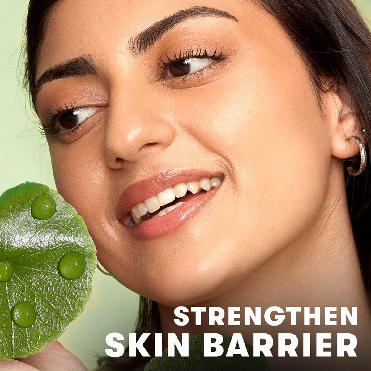 Image 2 of Nykaa Naturals Cica & Ceramides Serum Jelly with Vitamin C to Soothe, Repair Barrier & Brighten Skin