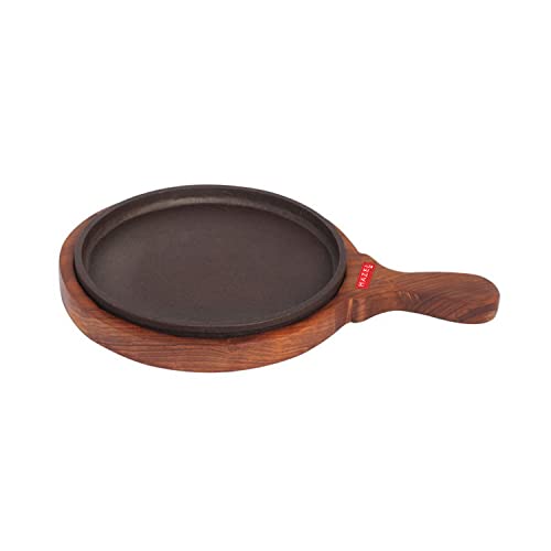 Image 1 of Default Title for the product HAZEL Cast Iron Sizzler Plate with Wooden Base and Handle | 8 Inch Round