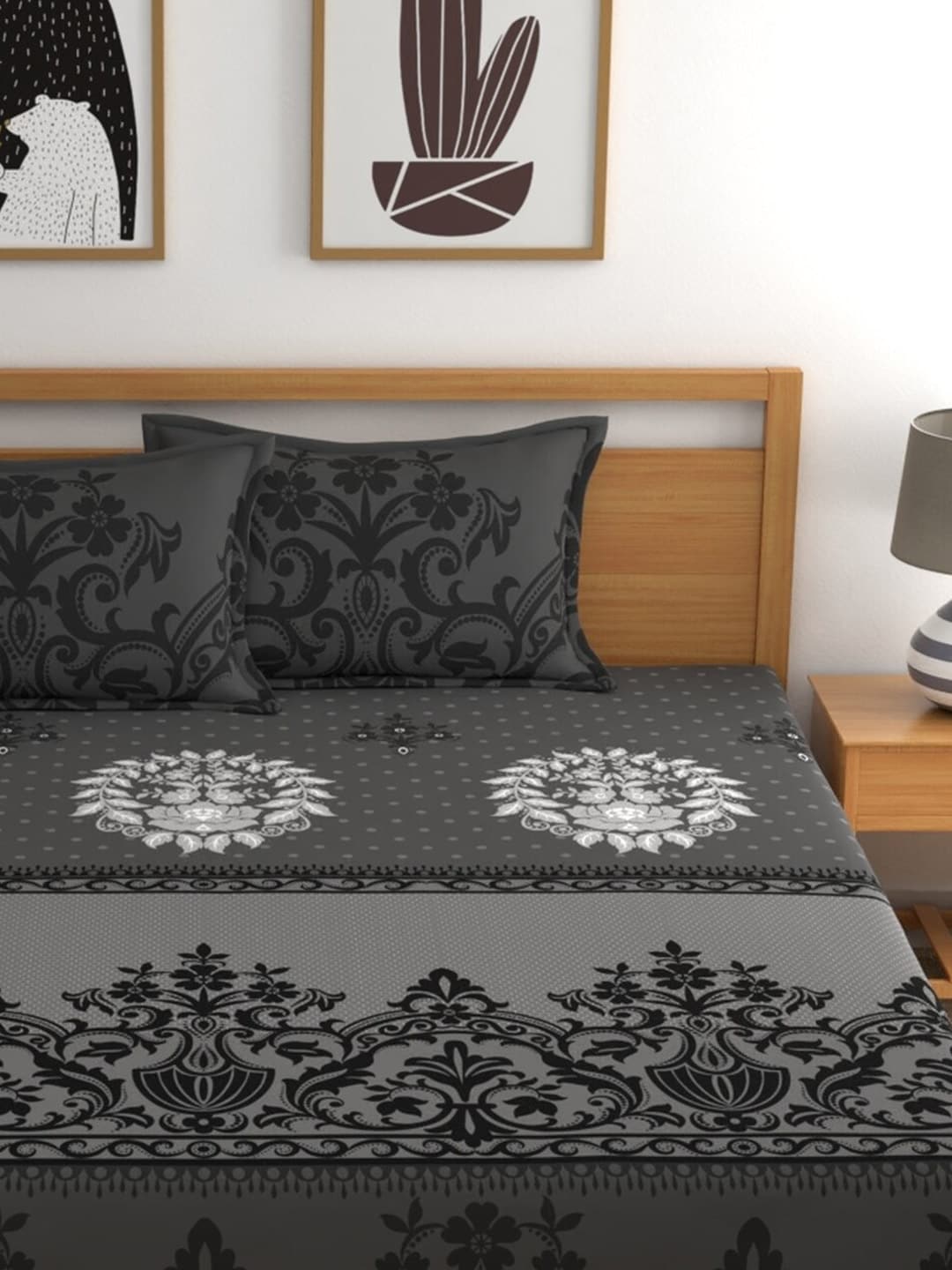 https://cdn.shopify.com/s/files/1/1857/6931/products/91329694-be65-4890-a5ed-f7aaa22608631635169546734DreamscapeUnisexGreyEthnicMotifs3.jpg?v=1703311727