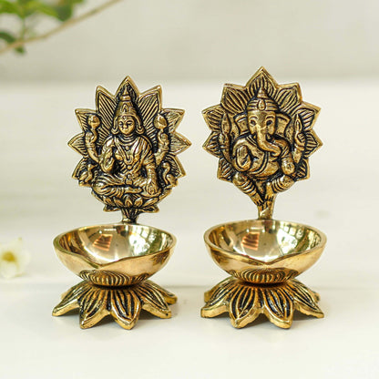 Image 4 of Behoma Lakshmi Ganesh Diya Set