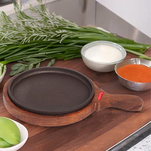 Image 2 of HAZEL Cast Iron Sizzler Plate with Wooden Base and Handle | 8 Inch Round